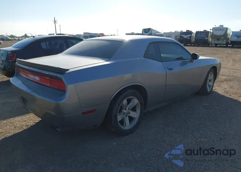 2013 Dodge Challenger Sxt из США, поврежденный, VIN 2C3CDYAG7DH561927